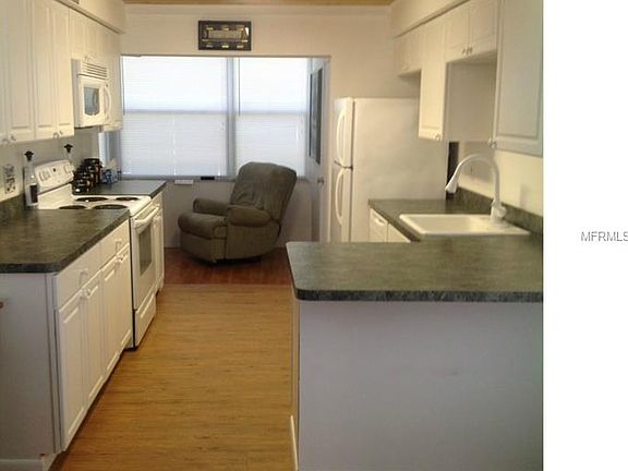 5th image of 7770 Dr Martin Luther King Jr St N APT 209