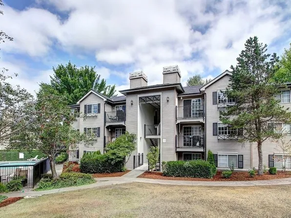 929 3rd Ave APT F102, Kirkland, WA 98033