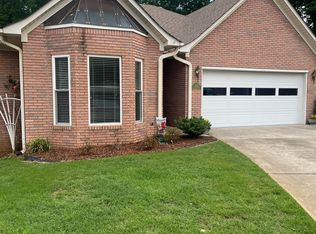 217 Treetop Point, Florence, AL 35630