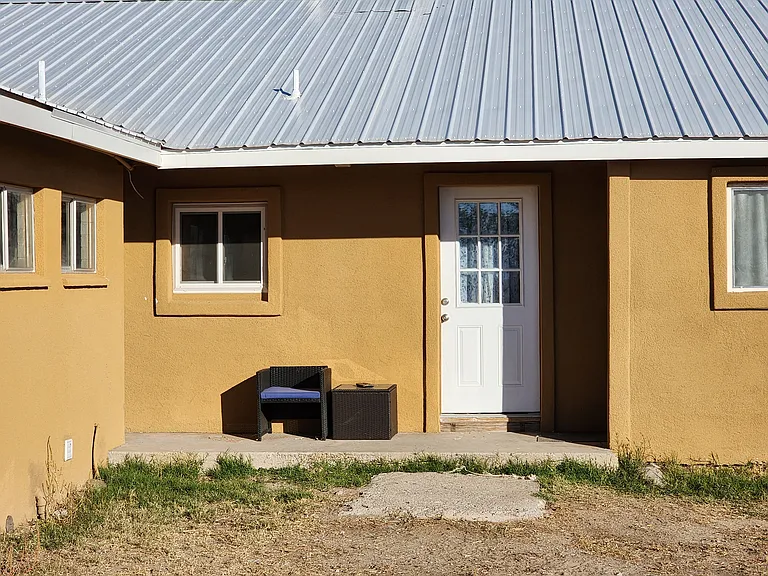 S Taylor Rd — Photo 44