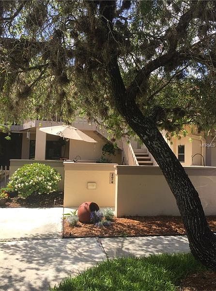 1st image of 2078 Oakridge Cir #2078