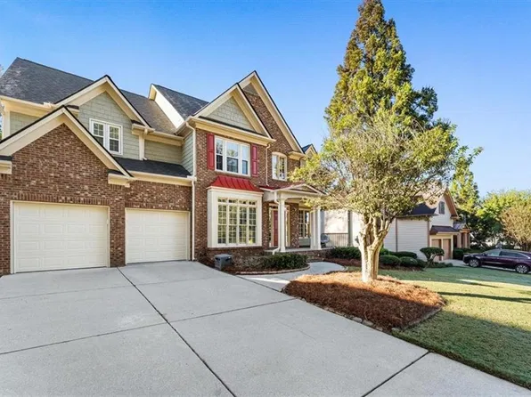 1811 Brackendale Rd NW, Kennesaw, GA 30152