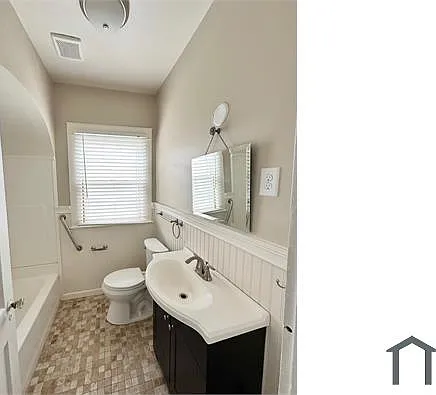 1532 Graymont Ave W — Photo 10