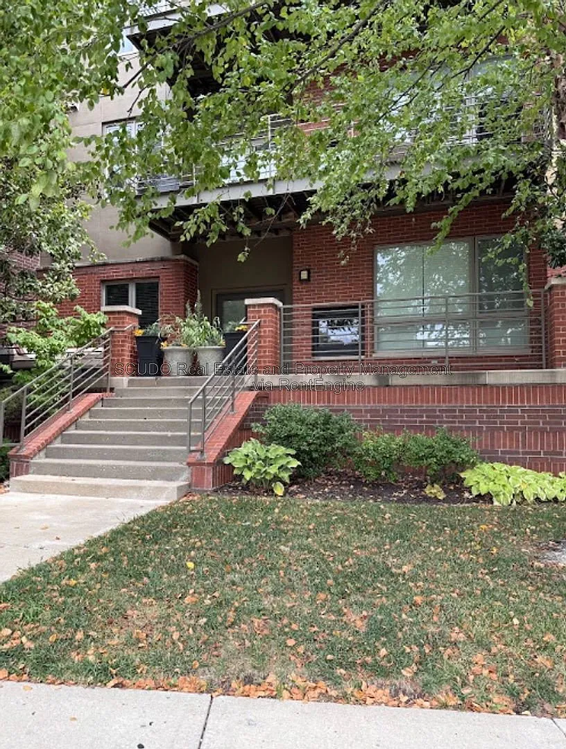 2 bed, 2.0 bath, 1210 sqft, $2,750 — Photo 1