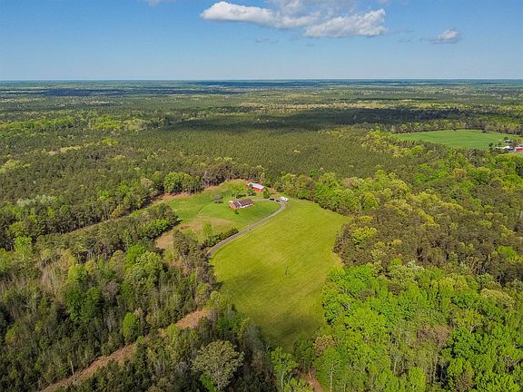 3rd image of 5 Cedar Hill Rd