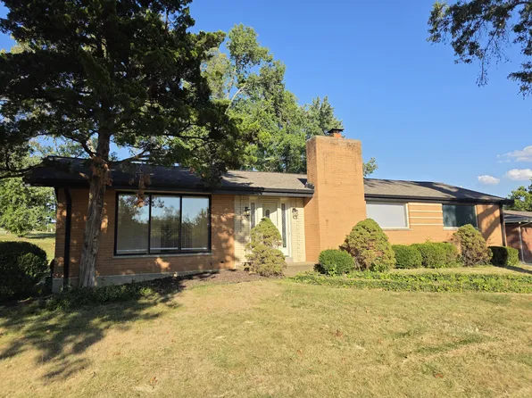 6 Seawood Ct, Saint Louis, MO 63146