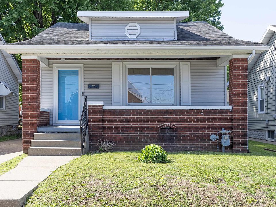 1st image of 307 Richardt Ave