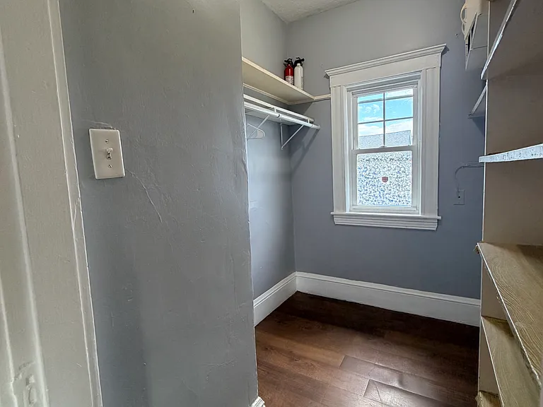 1028 N Shore Rd #1 — Photo 4