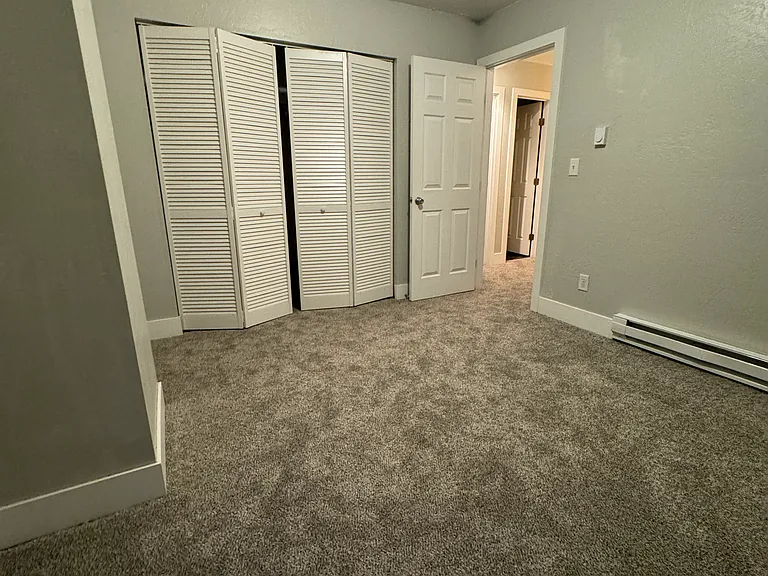 Upstairs Bedroom #2