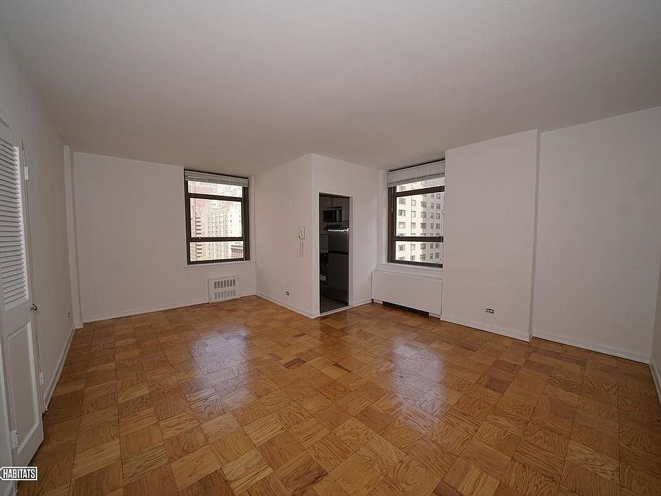 1st image of 4 Park Ave APT 9D