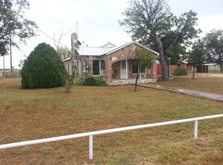 9922 E Carlsbad Loop Rd, Carlsbad, TX 76901