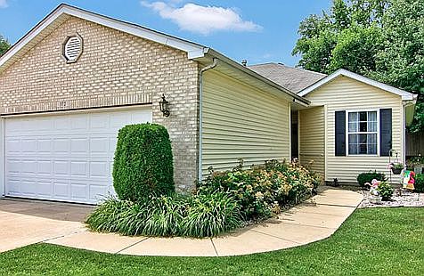 1st image of 372 Glenallyn Dr