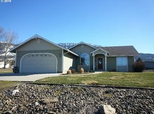 1305 Conklin Ln, Cove, OR 97824