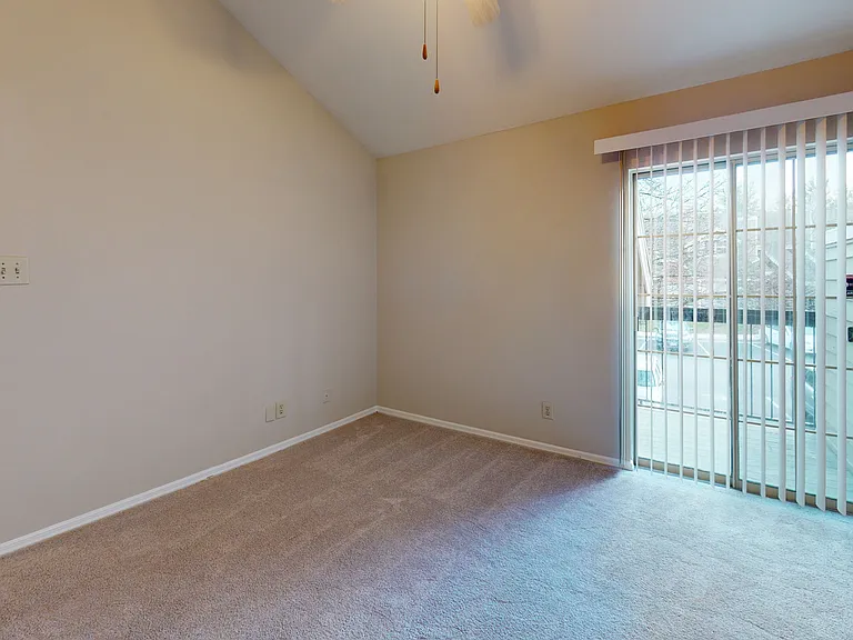 Dominion Lake Ridge — Photo 43