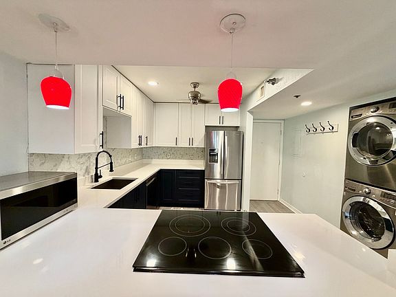5th image of 3002 W Cleveland St Unit B5