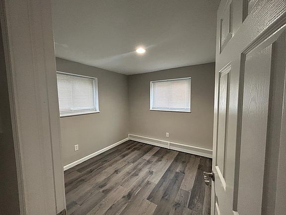 3rd image of 3022-3040 W 14th St