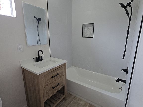 5th image of 332 Standard St APT 10