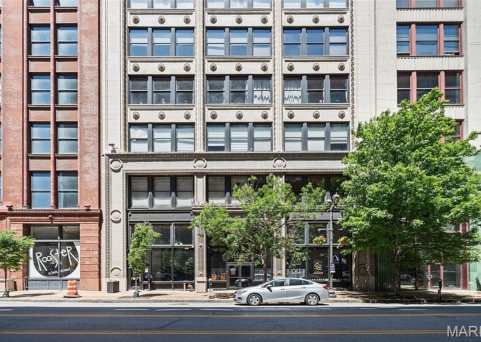 1st image of 1015 Washington Ave APT 206