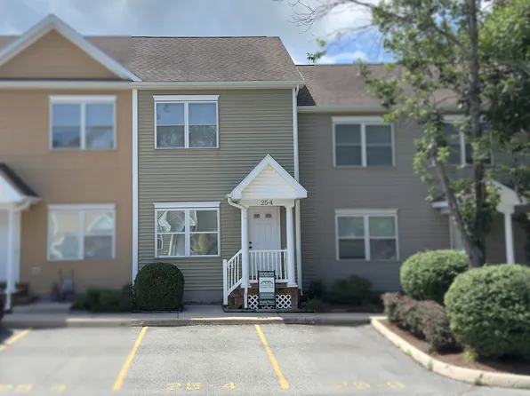 25-4 Beverly Ct #25-4, Lexington, VA 24450
