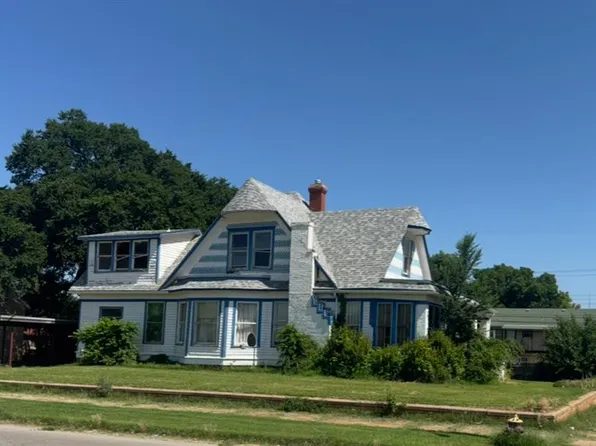 (undisclosed Address), Clinton, OK 73601