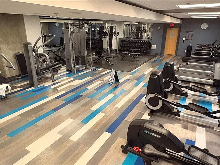 400 W Peachtree St NW #2905 — Photo 37