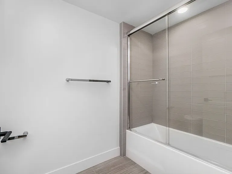 3632 Keystone Ave #303 — Photo 10