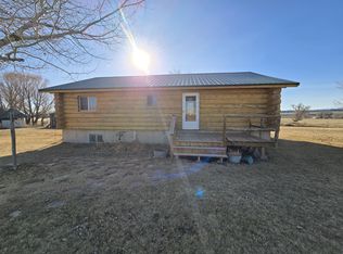 11237 Highway 26, Kinnear, WY 82516