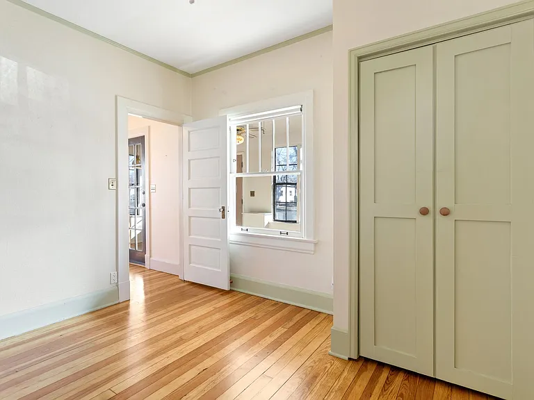 416 E Espanola St — Photo 13