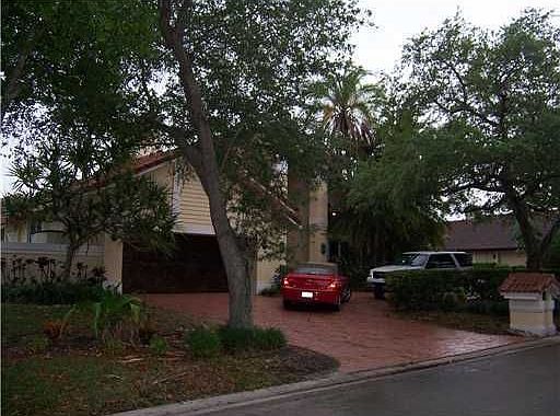 1st image of 1845 Merion Ln