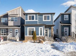 1072 W Cornerstone St NE, Calgary, AB T3N 1G8