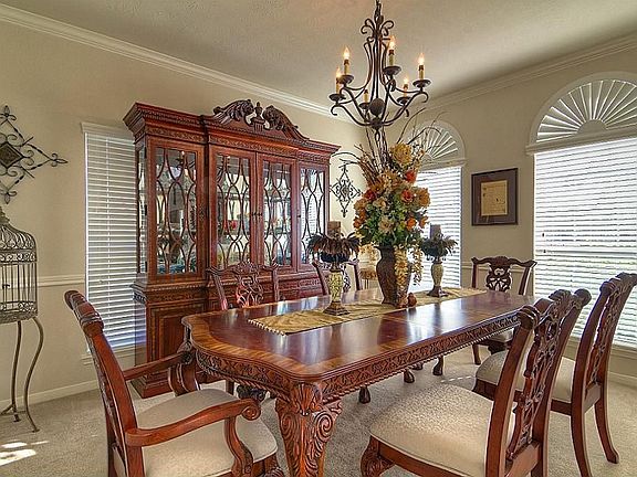 4th image of 11019 Leigh Woods Dr