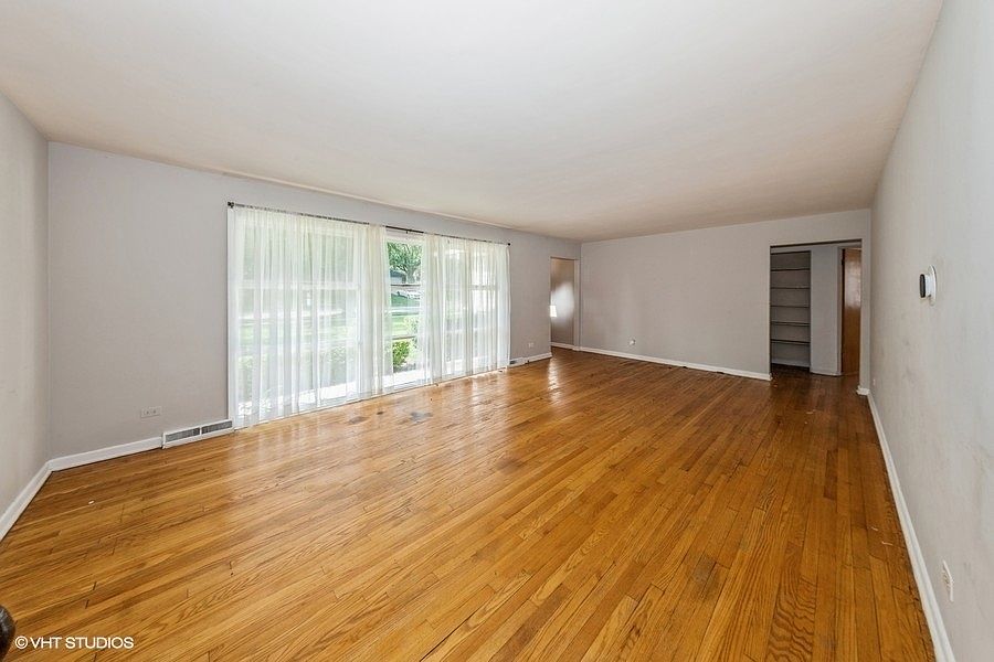 2909 Flossmoor Rd, Flossmoor, IL 60422 Zillow