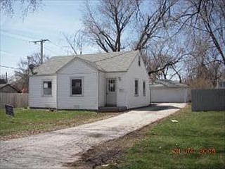 5th image of 2020 Emerson Ave