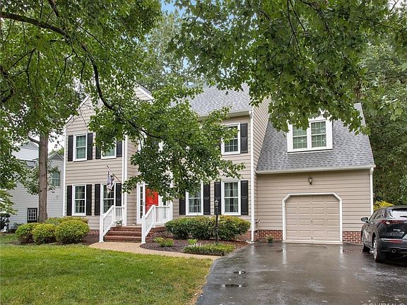 2nd image of 5829 Bradington Dr
