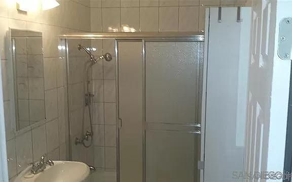 4th image of 1455 S 43rd St