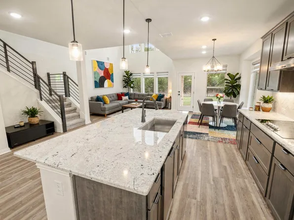 113 Edgemoor Cv, Georgetown, TX 78628