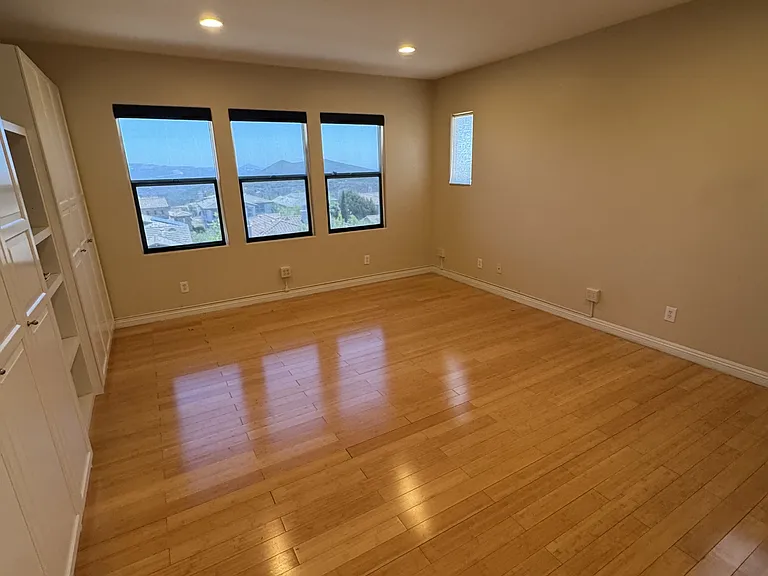 851 Antilla Way — Photo 22