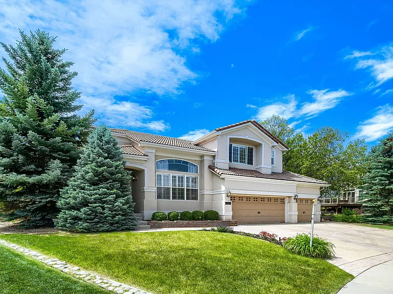 9661 Kings Mill Pl — Photo 2