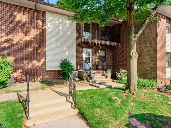 795-3 Eves Drive, Hillsborough Twp., NJ 08844
