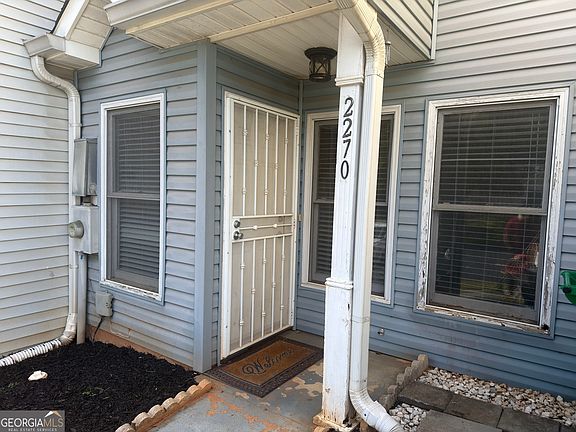 2nd image of 2270 Wellington Cir