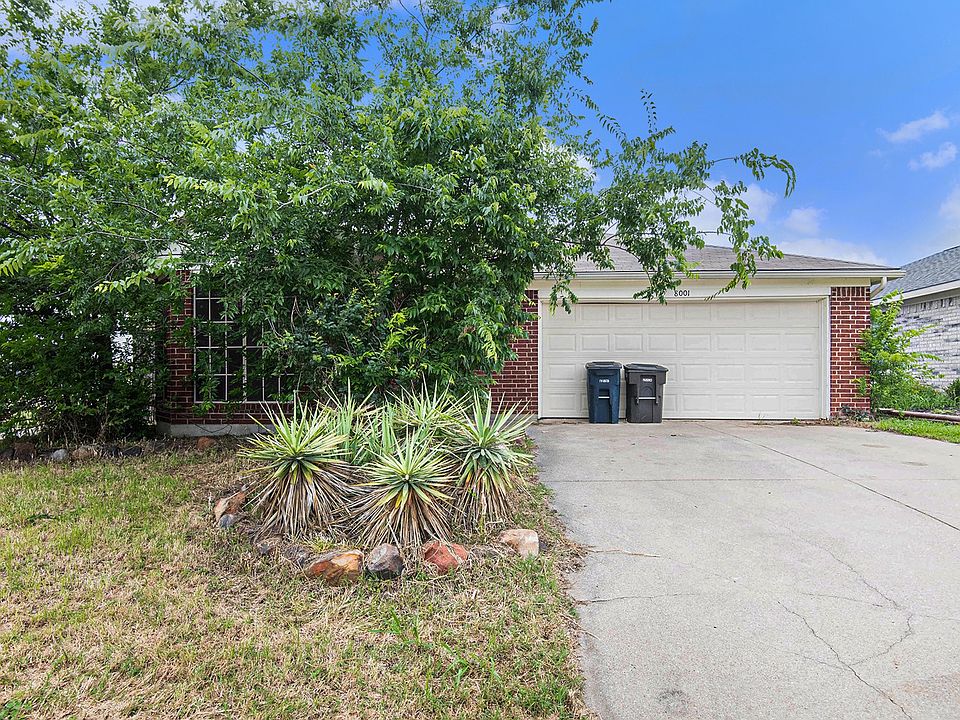 1st image of 8001 Cannonwood Dr