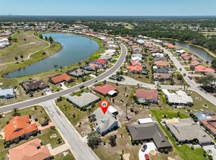 2004 Berry Roberts Dr, Sun City Center, FL 33573