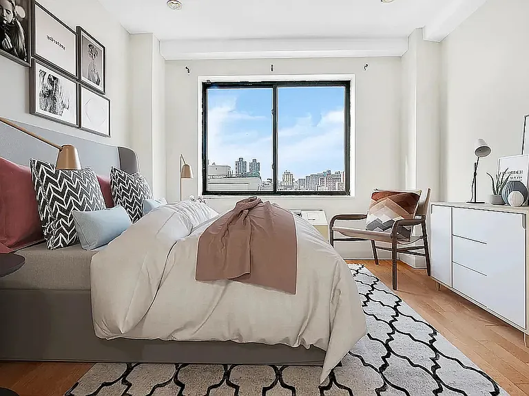 2167 2nd Ave #5BB — Photo 3