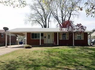1540 Gerard Park Ln, Hazelwood, MO 63042