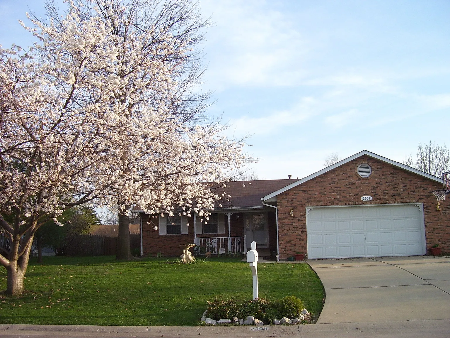 2308 Cotswold Cir photo 1
