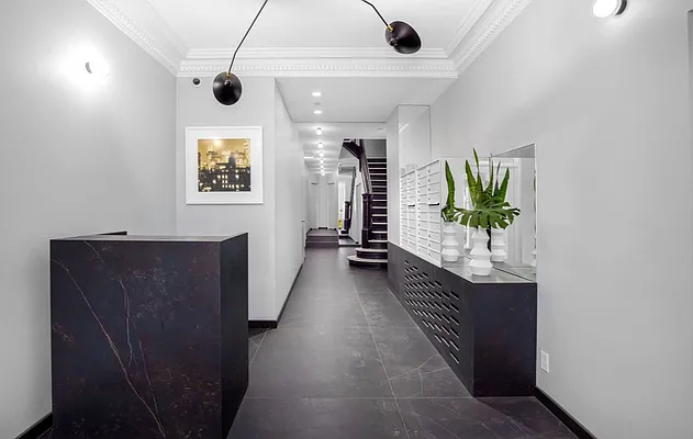 Sold by Douglas Elliman | media 24