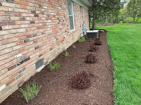 5th image of 22866 Highbank Dr