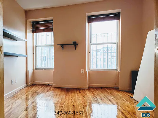 Rented by EXR | media 6