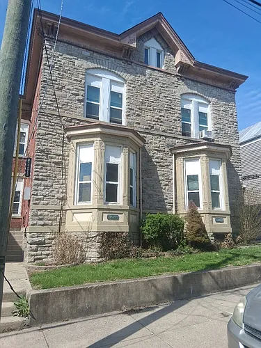 2225 Kenton St #3 Photo 1