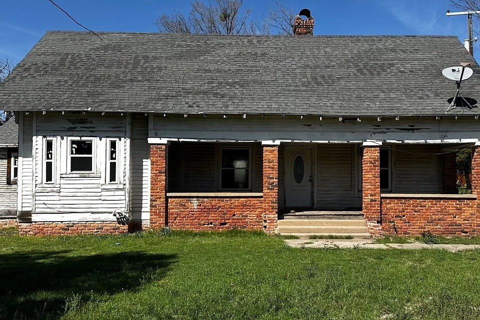 1st image of 302 S Lane St